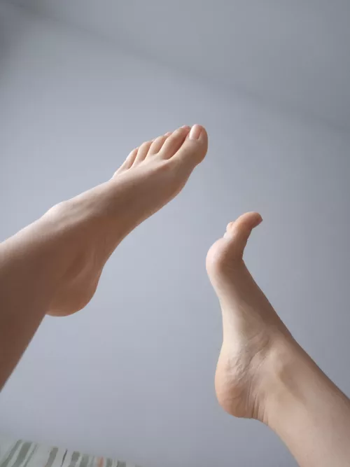 My feet need a massage