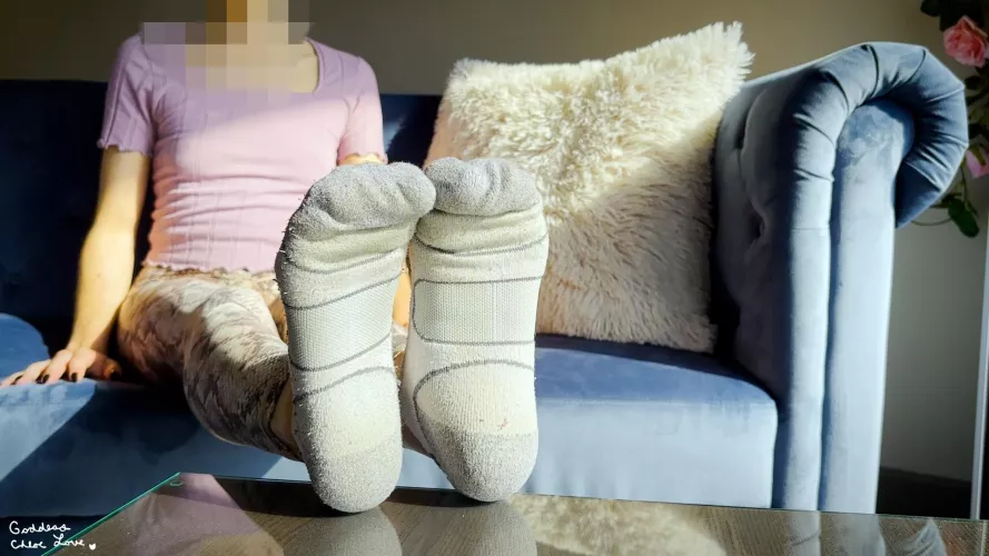 Smelly after workout socks [F]23