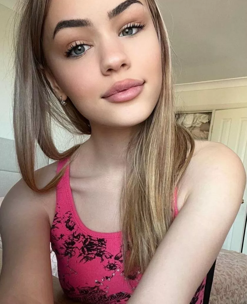 The cutest freshman :)