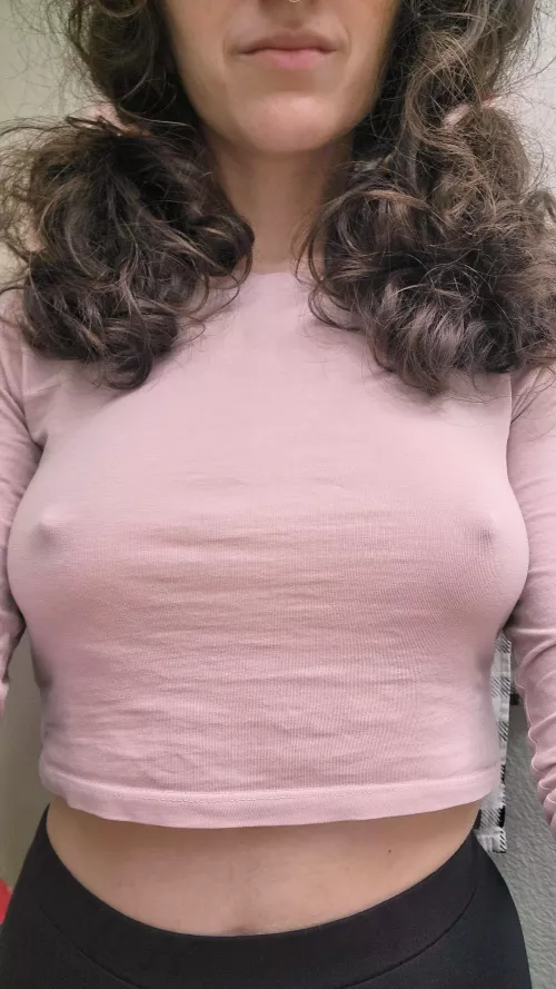 What I wear under my scrubs to work 🙈