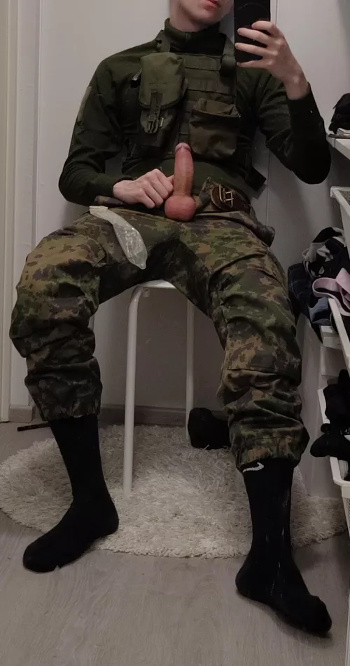 With or without the condom?😈🍆