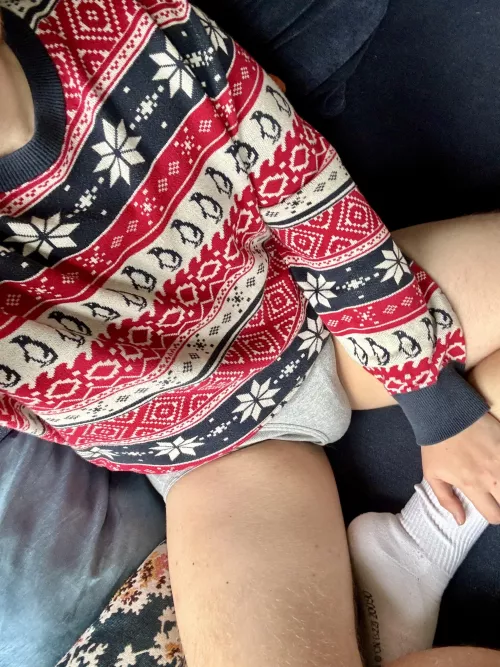 26 briefs makes me feel cute 🙈with my lil bulge