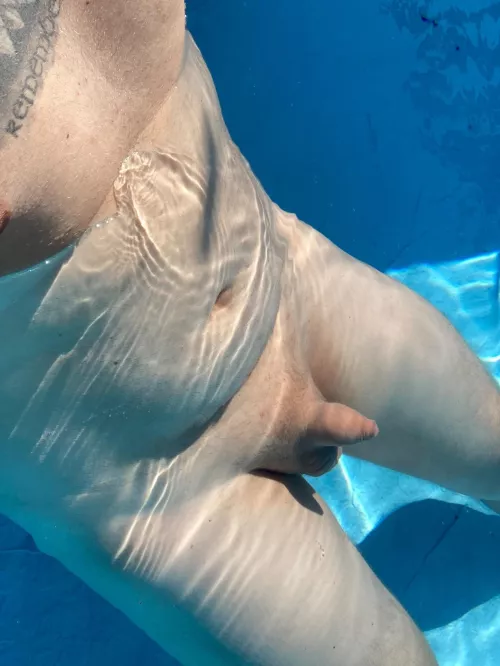 26 my last time in a pool ,naked like a good boy