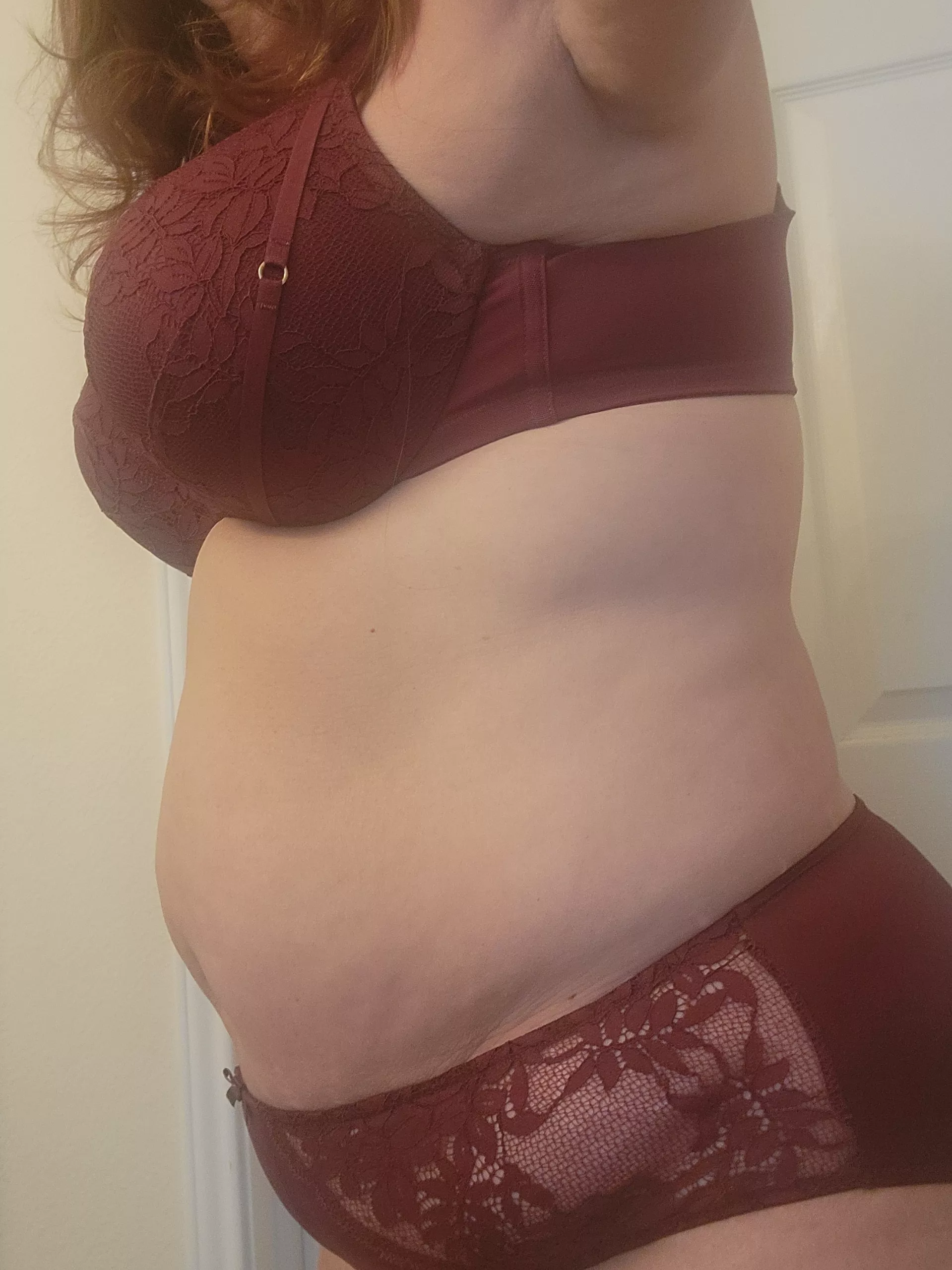 54yo proud slut wife here! Who wants a piece?