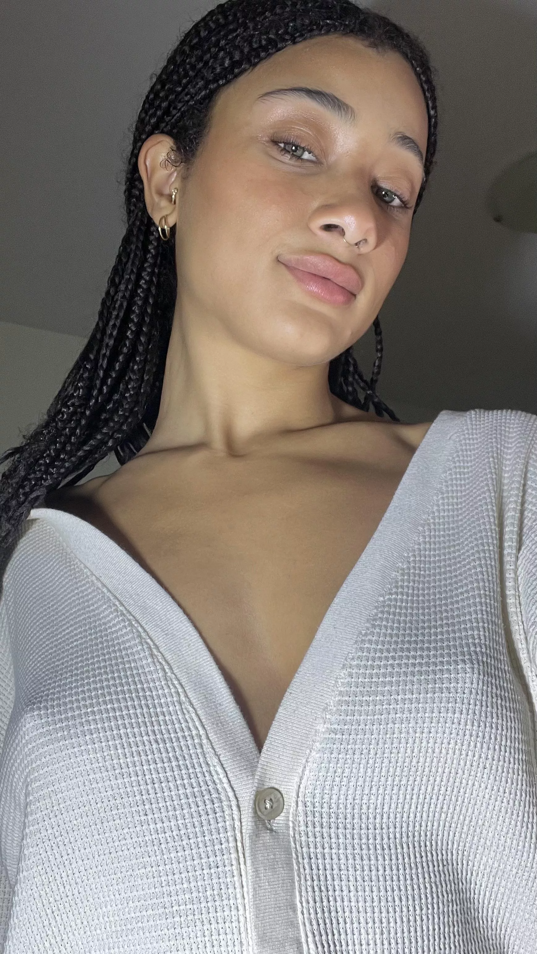 Am I dressed modest enough?