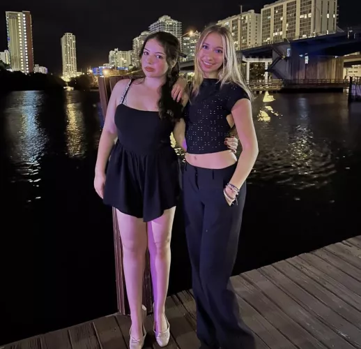 Blonde or brunette [2]