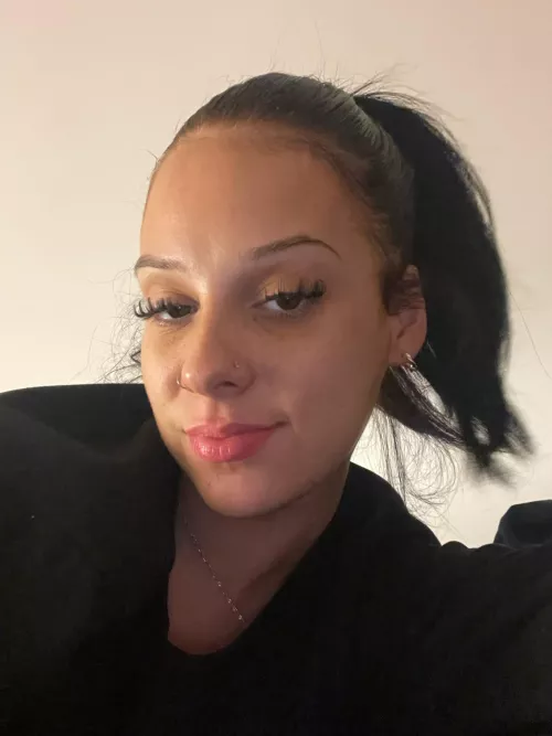 do you prefer my hair tied up