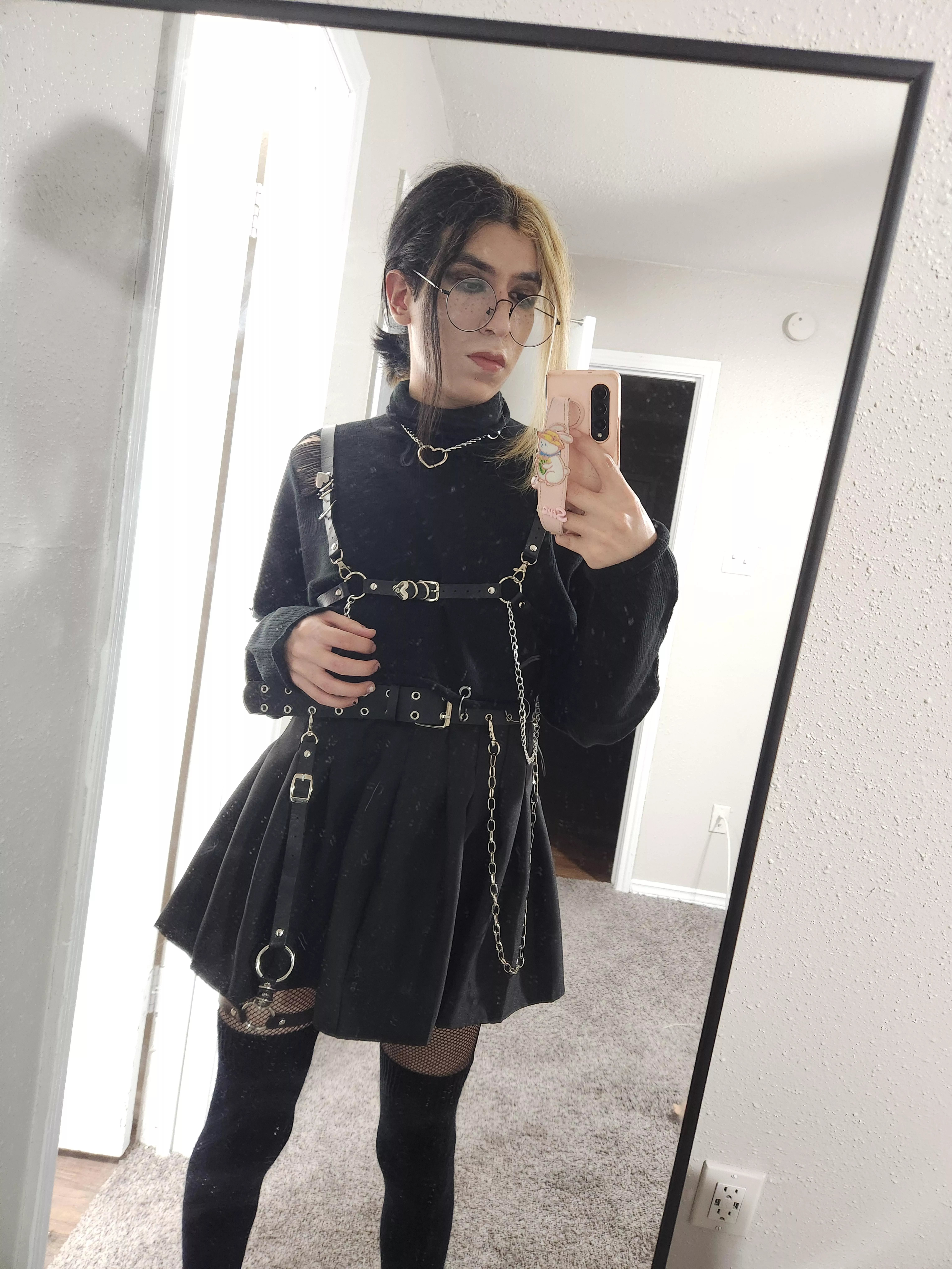 Happy femboy Friday 🥰