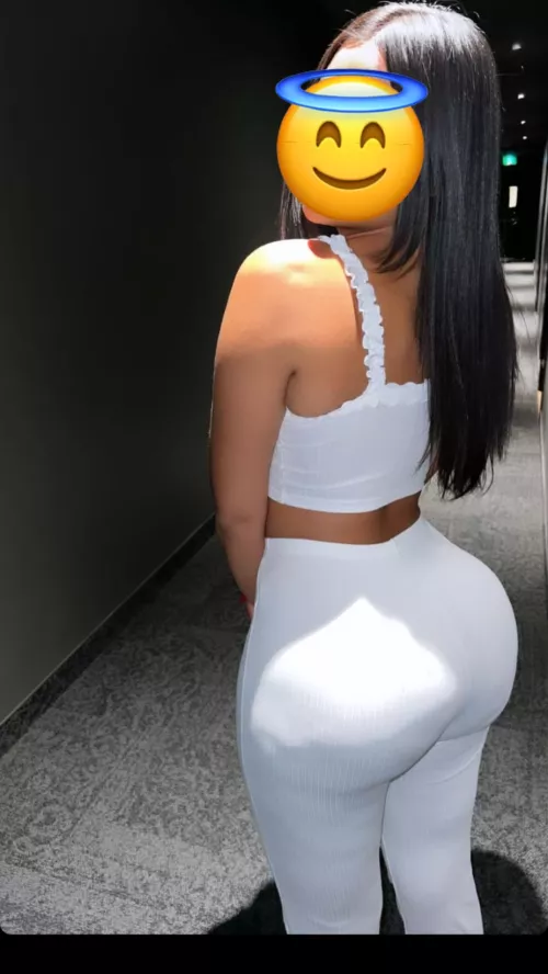 Hubby likes when i go out dressed like this! Do y’all agree?😈