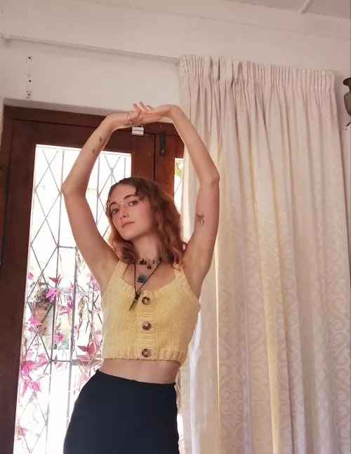 I love how your eyes lock onto the curve of my armpits, a secret place just for you F18