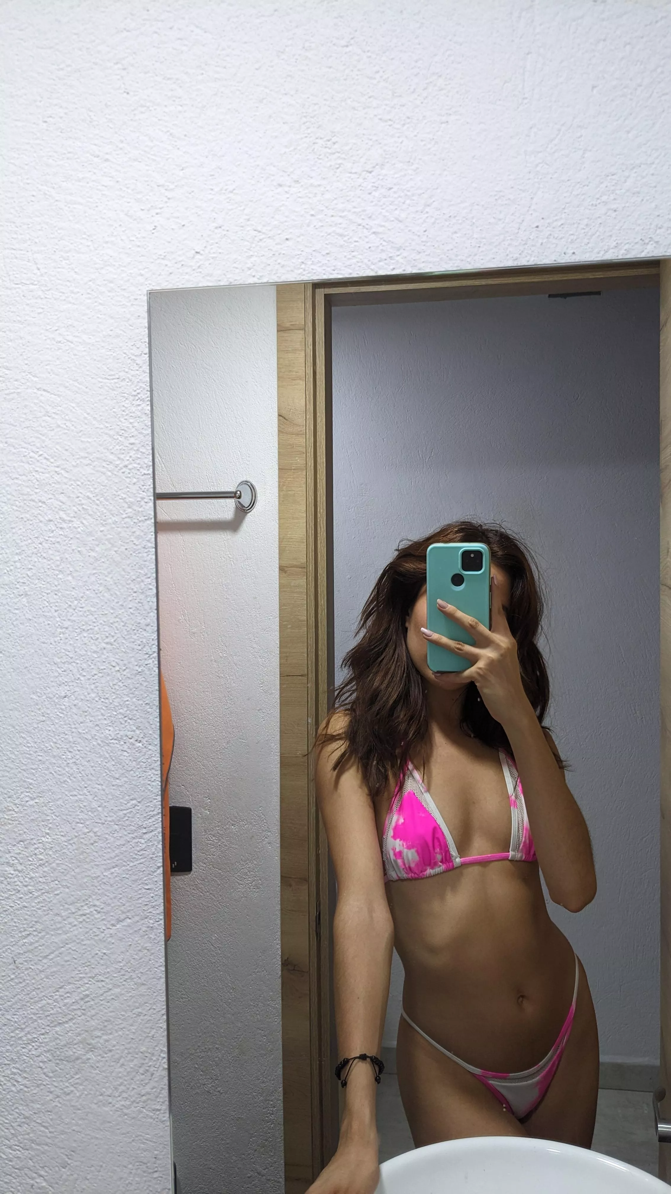 I'm a pretty young wife, but I love some good punishment 😈