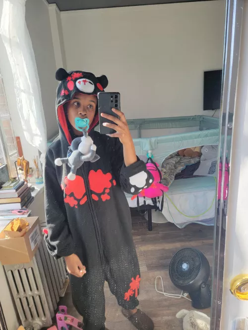 I'm excited for daddy and baby time this Halloween:)