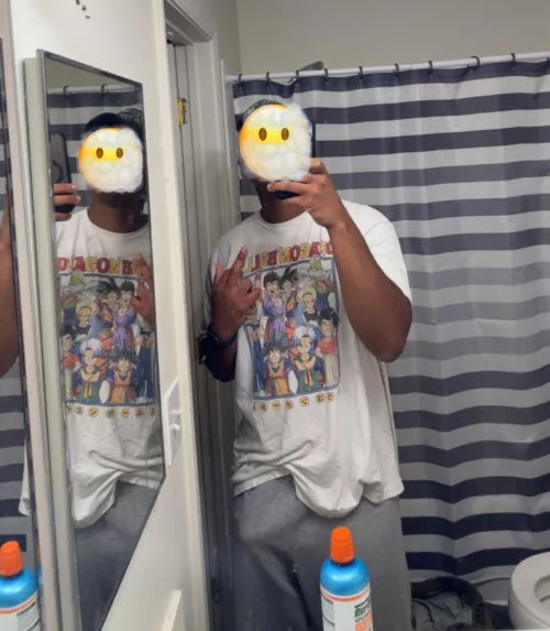 It’s the season for grey sweats 🥴