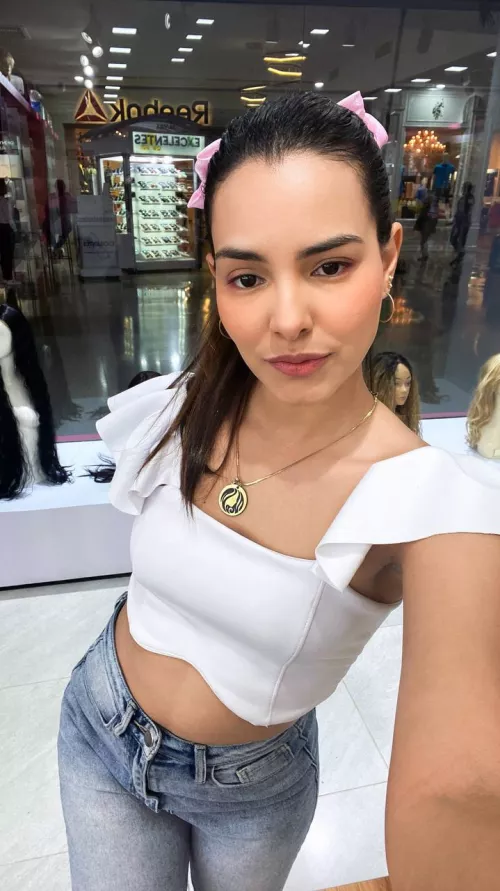 Loving my new croptop <3