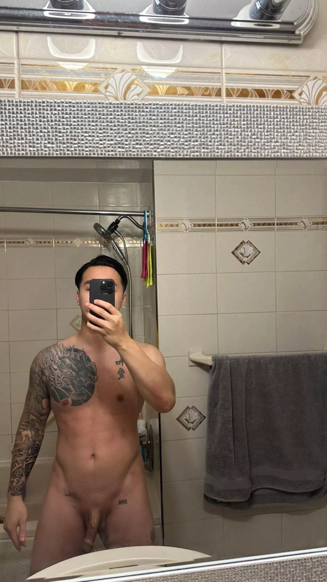 (M) 23 please rate my veiny uncut 🍆🫣