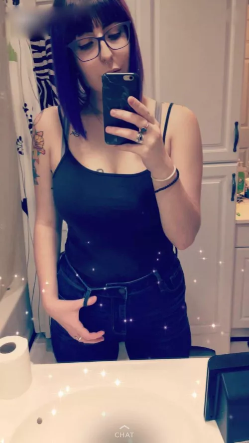 Purple hair & tattoos