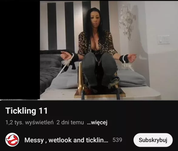 Anyone know the model or studio?