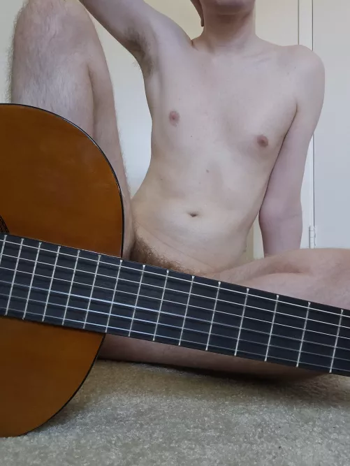 Did somebody call for a bard? Happy to fill your party if you'll have me