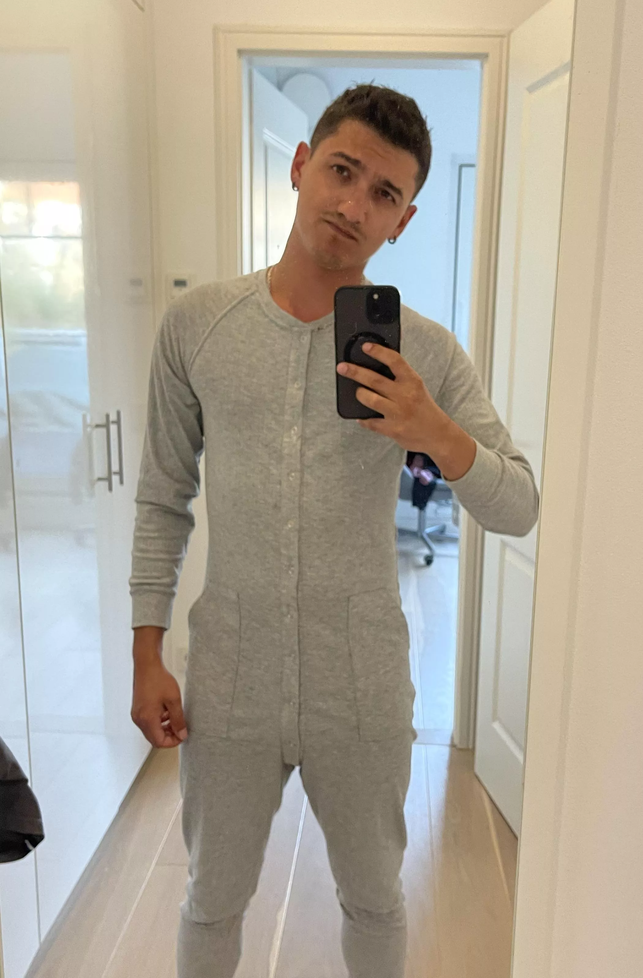 Getting cold around here. How’s the weather at your place? 😁