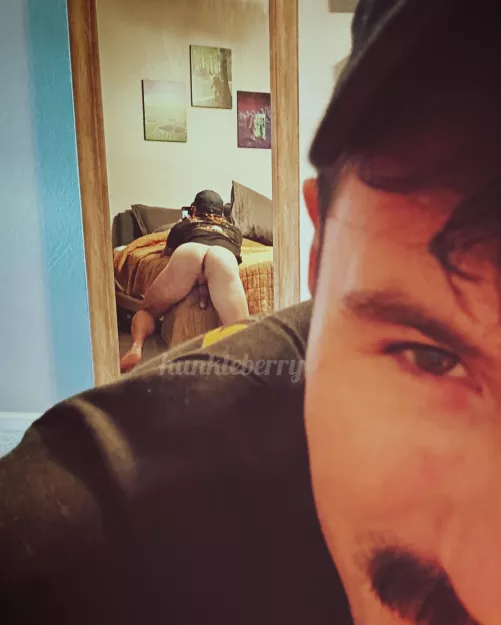 Gotta love a top with a 🍑 (31)