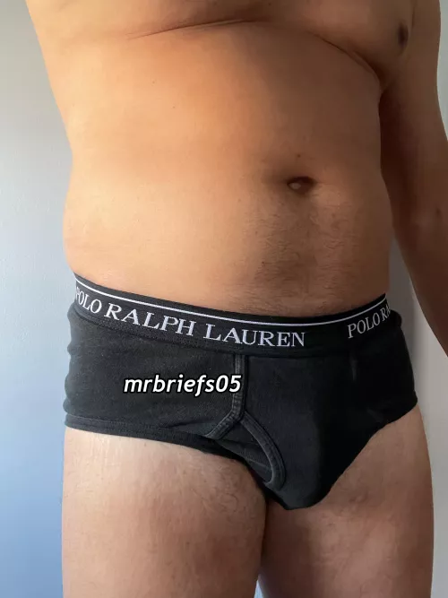 Happy Sunday…! 🖤😘 Age 46