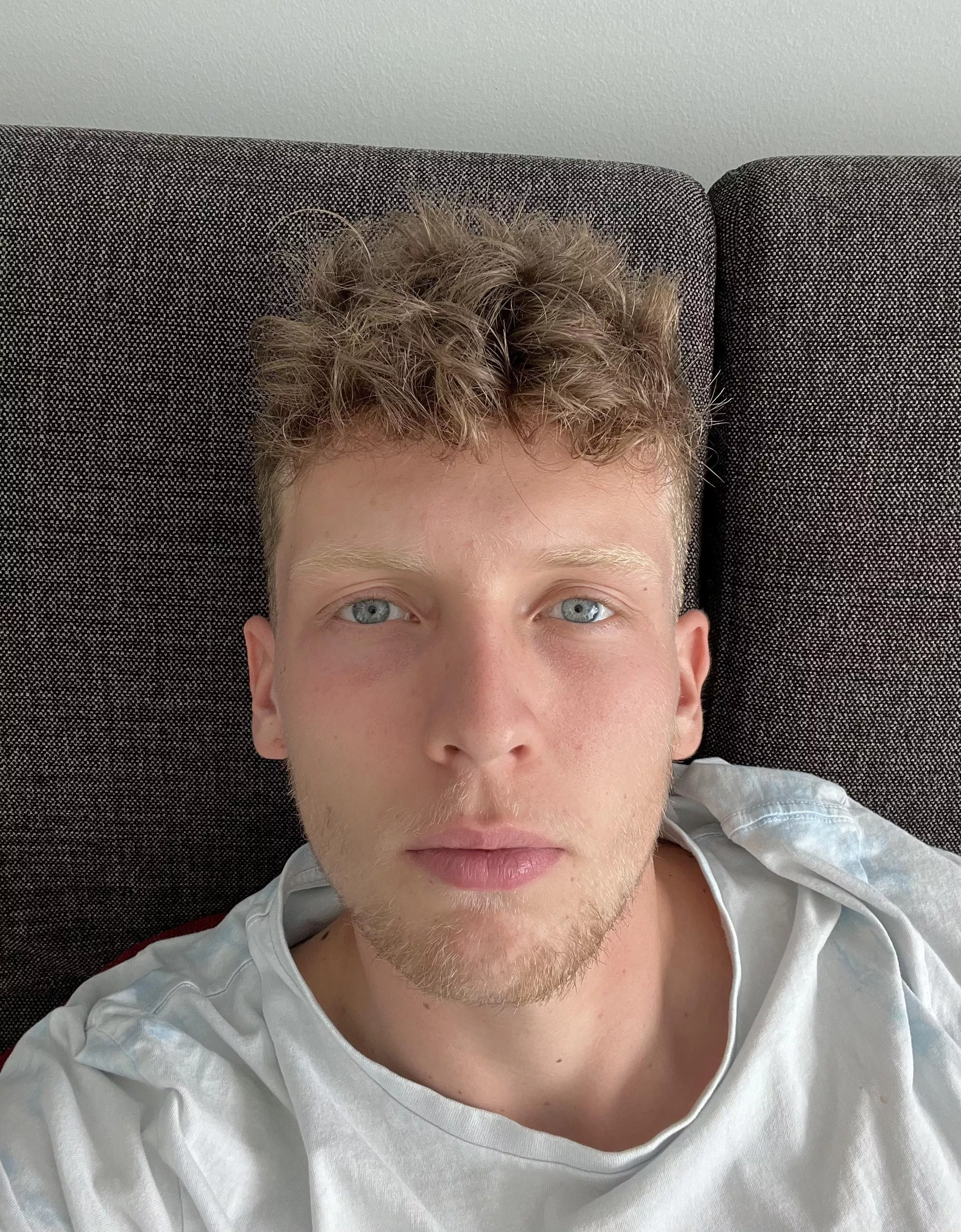 Hey guys, what's up? What country in Europe do you think I come from? Hey guys, what's up? What country in Europe do you think I come from?