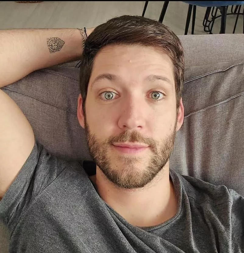 Hey there! I gat my eyes on you👀 haha. Happy weekend;) Hey there! I gat my eyes on you👀 haha. Happy weekend;)