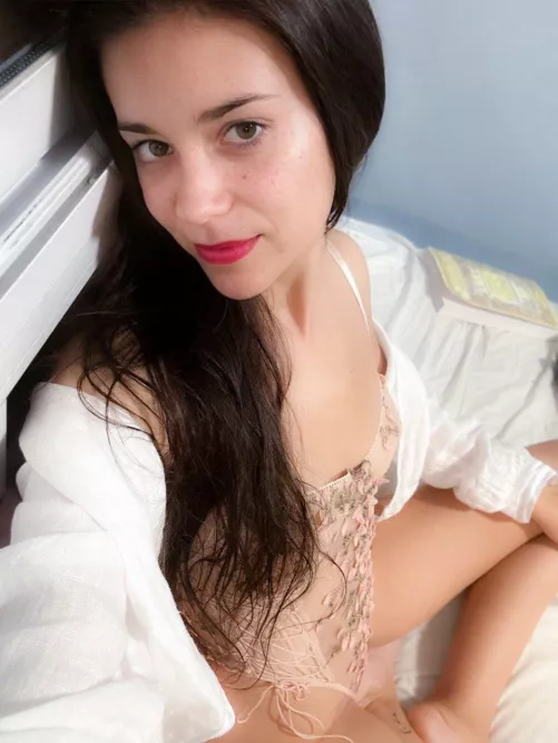 If I look you like that you know I want you to approach me!