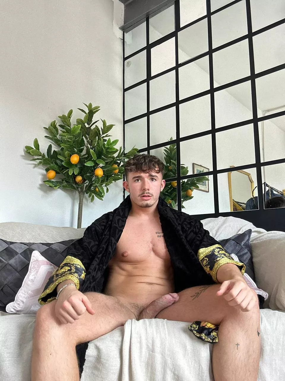 Is this a good size for soft? Little self conscious about it since some bros walk around with a schlong all day?