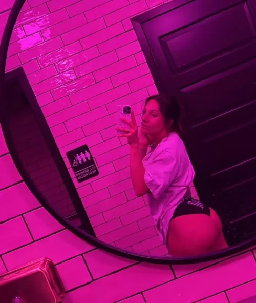 Mirror butt