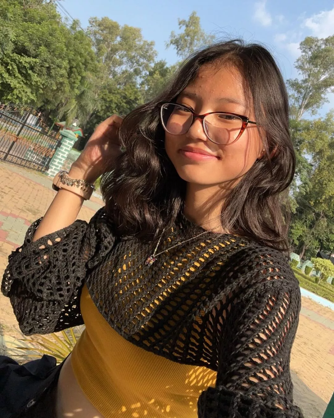 Nice curves with beautiful glasses