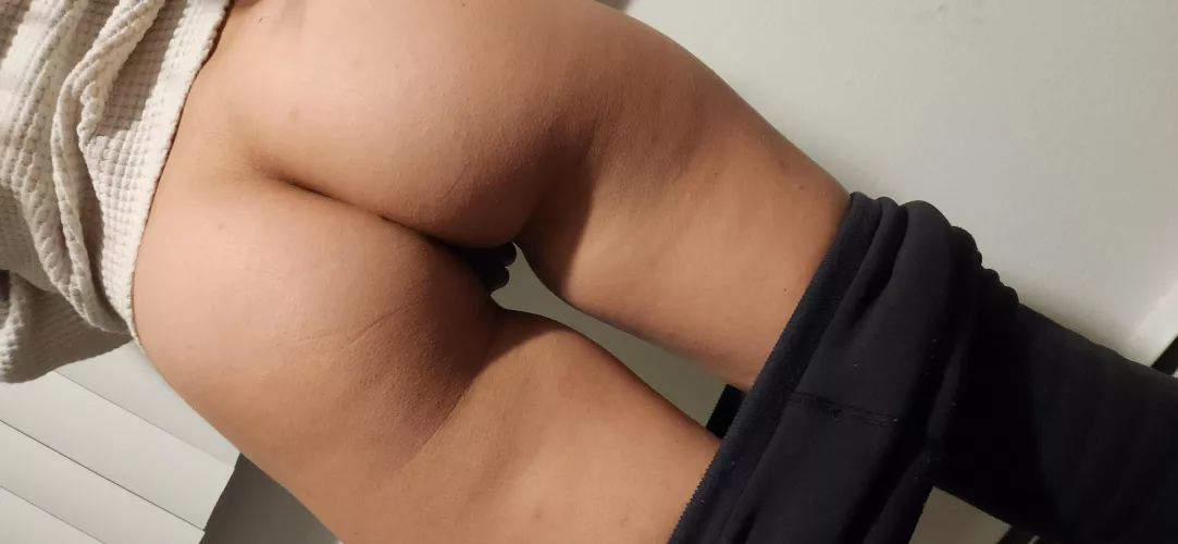 Rub your cock between my cheeks?