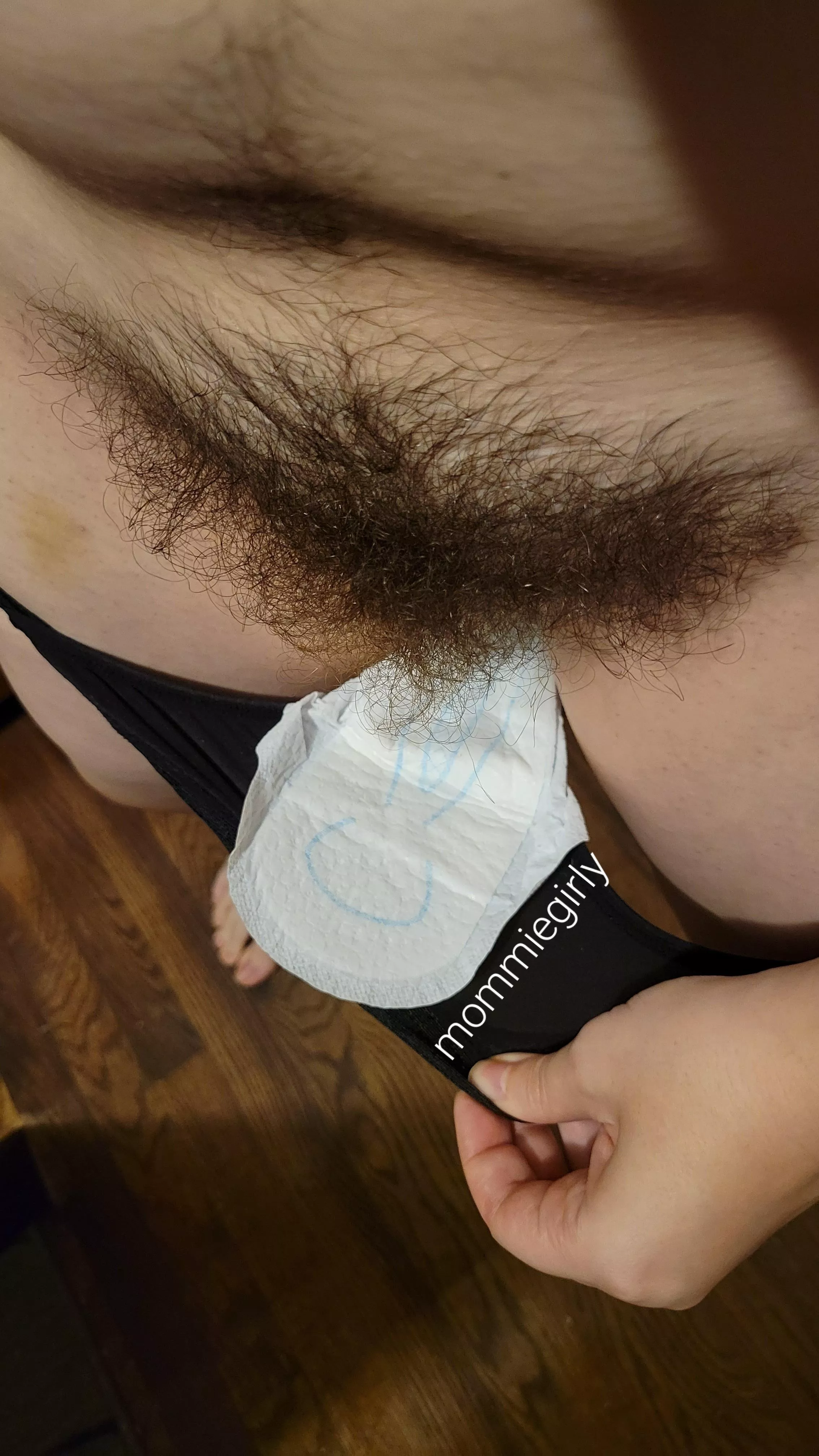 🩸Shark week period items🩸Panties, pads, and diapers! [PTY] [PRD] Available for [VID] [PIC] [SEXT] and [CAM] all bloody week ♥