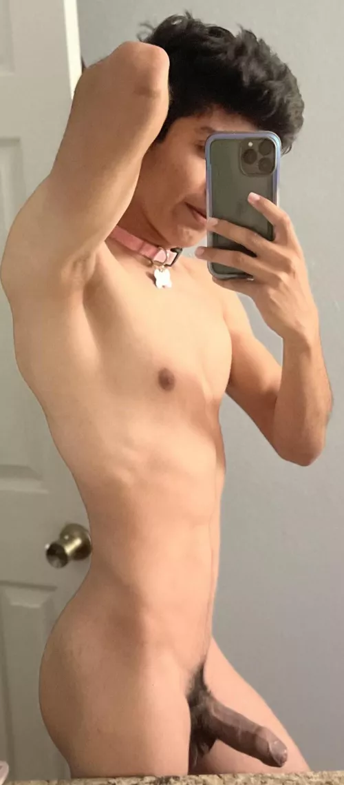 Someone need a good boy 🙃