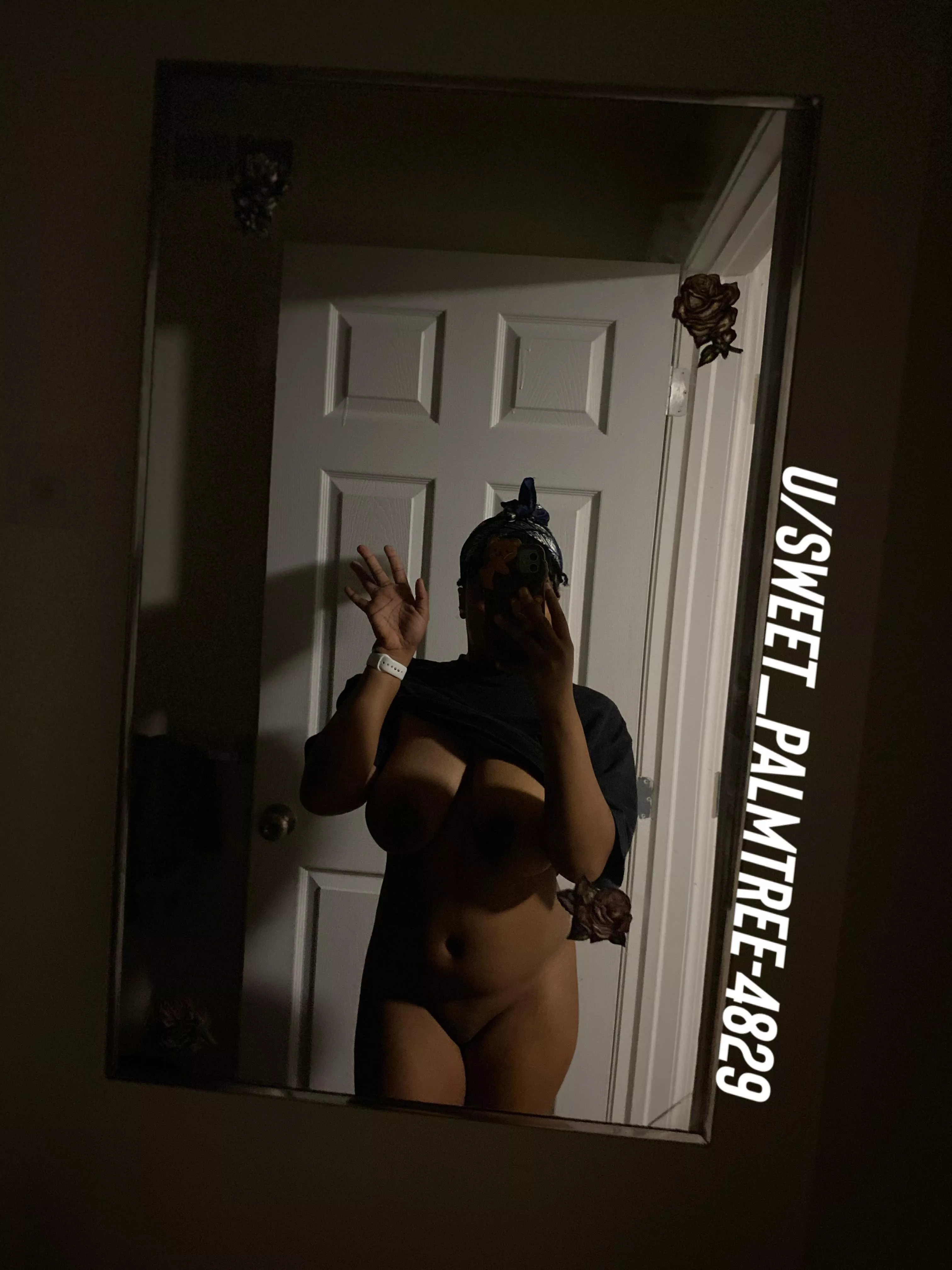 This is what happening when i feel like strip teasing with shadows