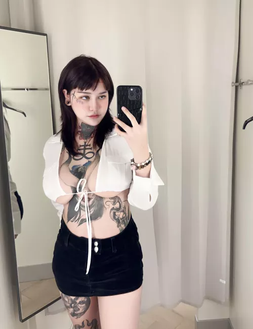 Would you dare to come to my changing room?