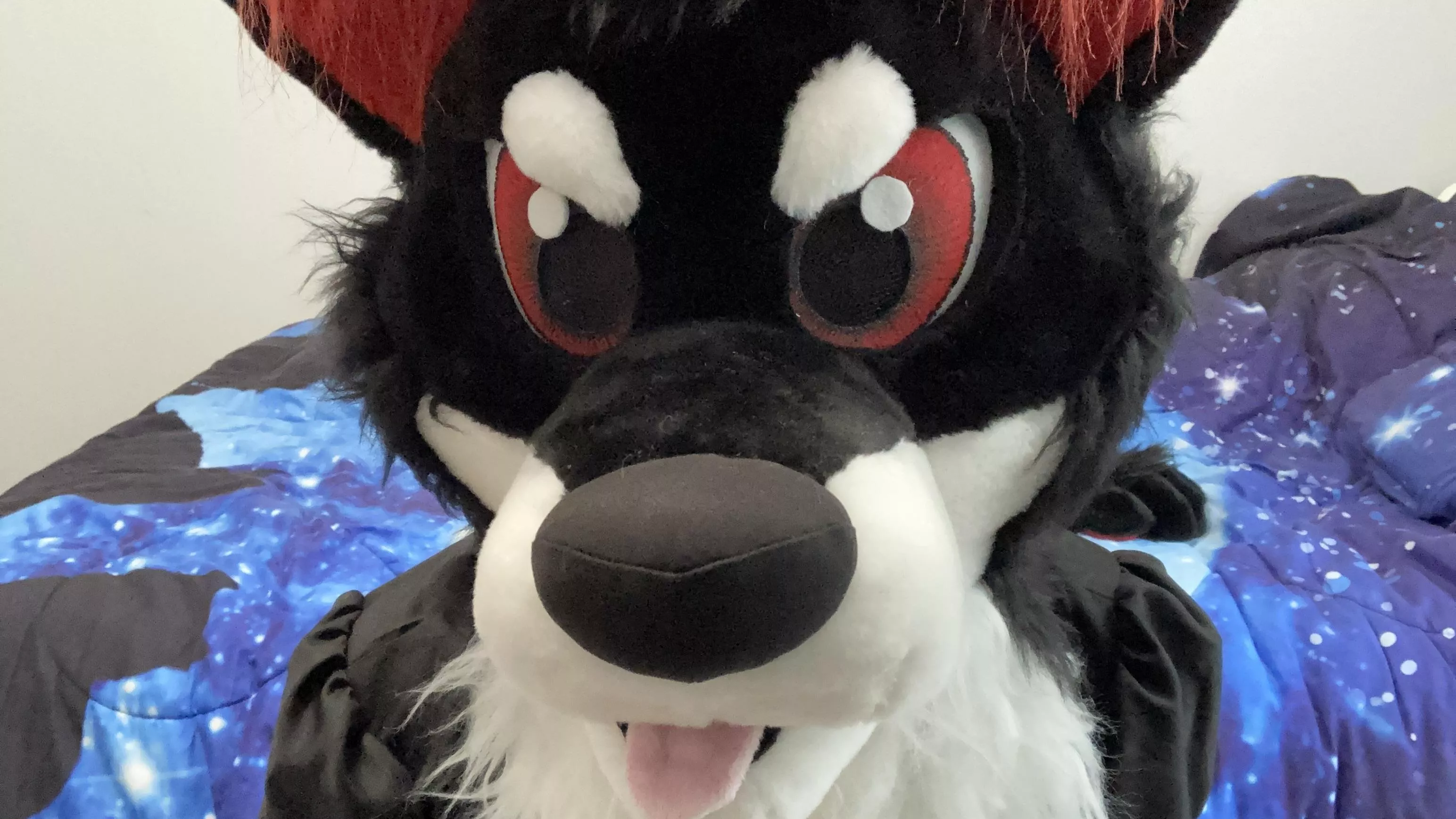 You got any games on your phone?