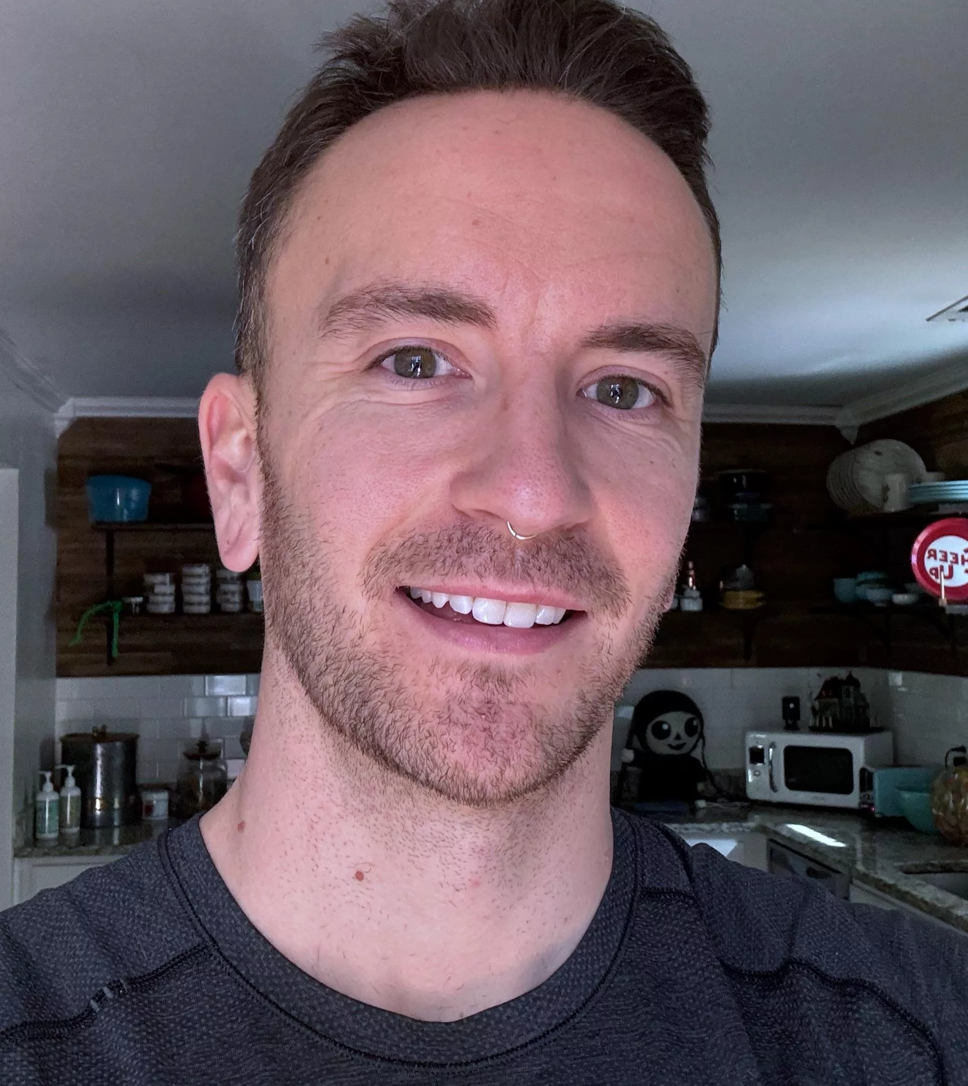 Your bro got contactsssss (don’t mind the hat hair/huge forehead)