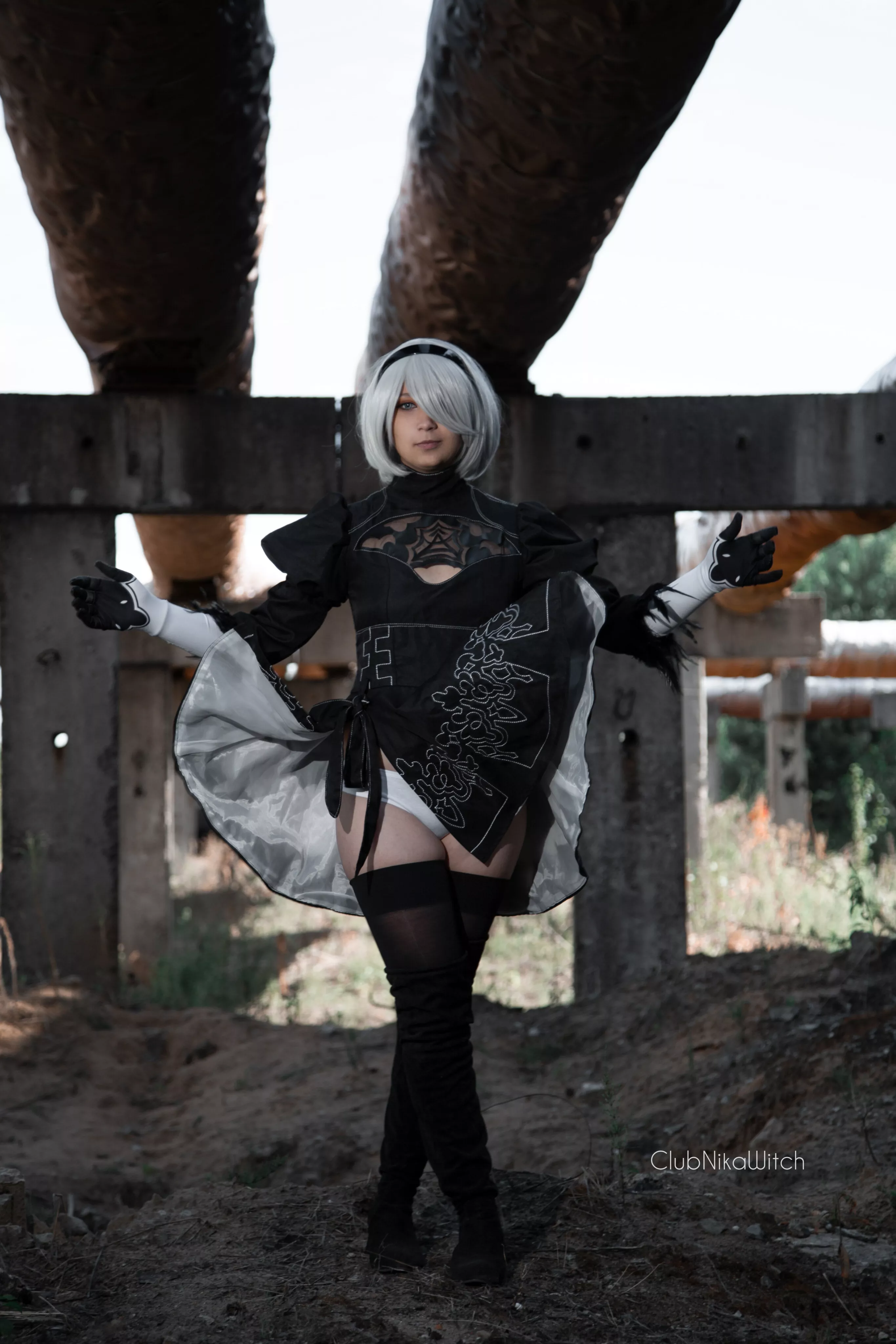 2B by ClubNikaWitch