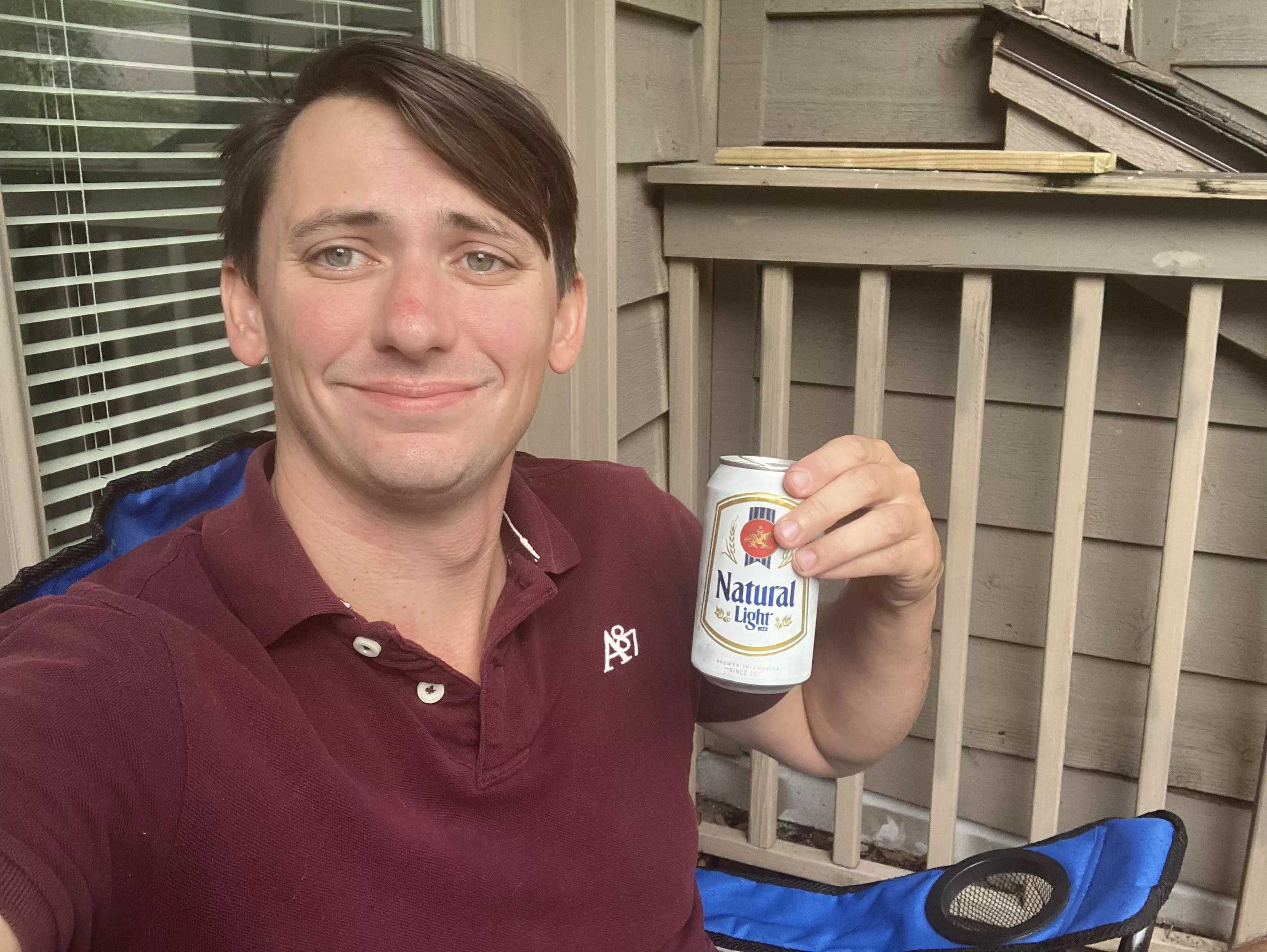 [30] enjoy the shit beer with me. DMs welcome