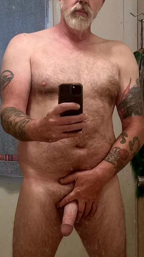 (53) Never wanted to be a dad, but being a daddy sounds pretty good. Now accepting applications!