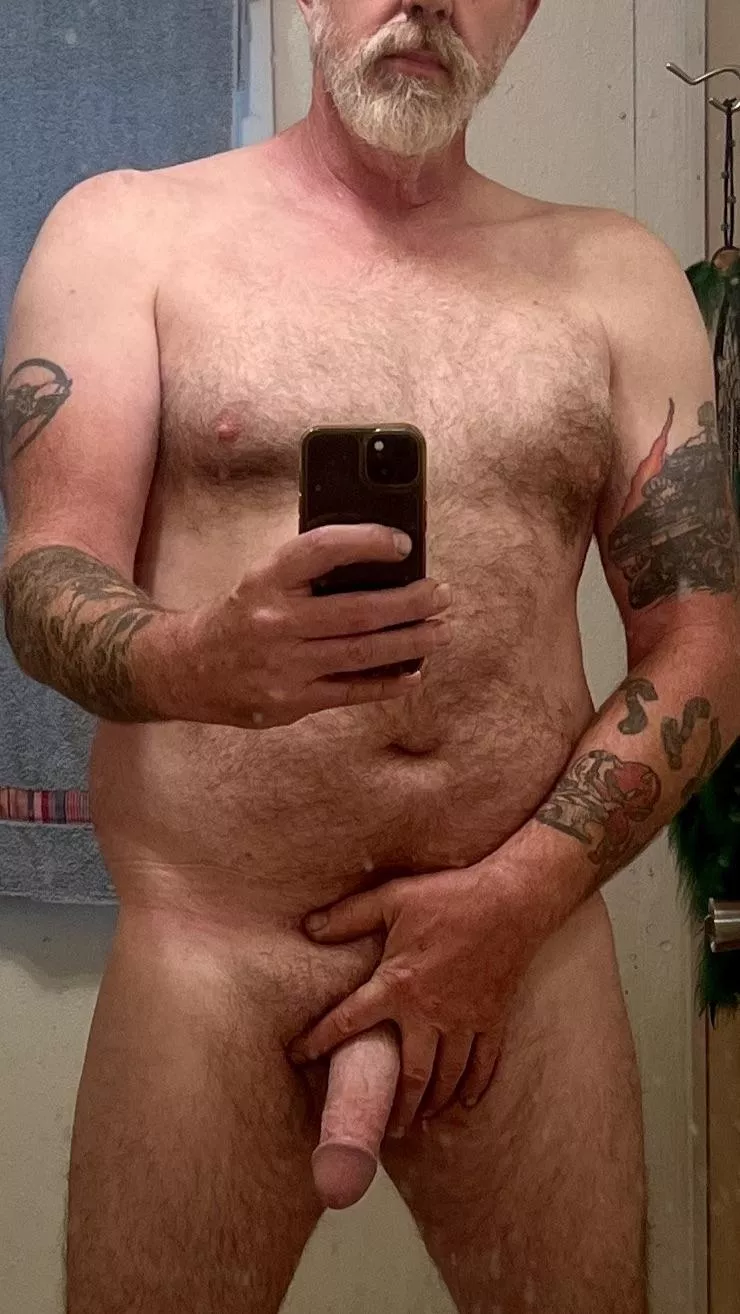 (53) Never wanted to be a dad, but being a daddy sounds pretty good. Now accepting applications!
