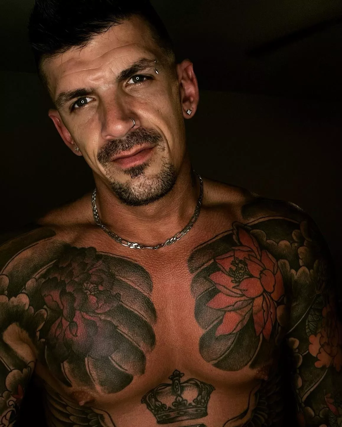 Am I hot and tatted enough? 😅