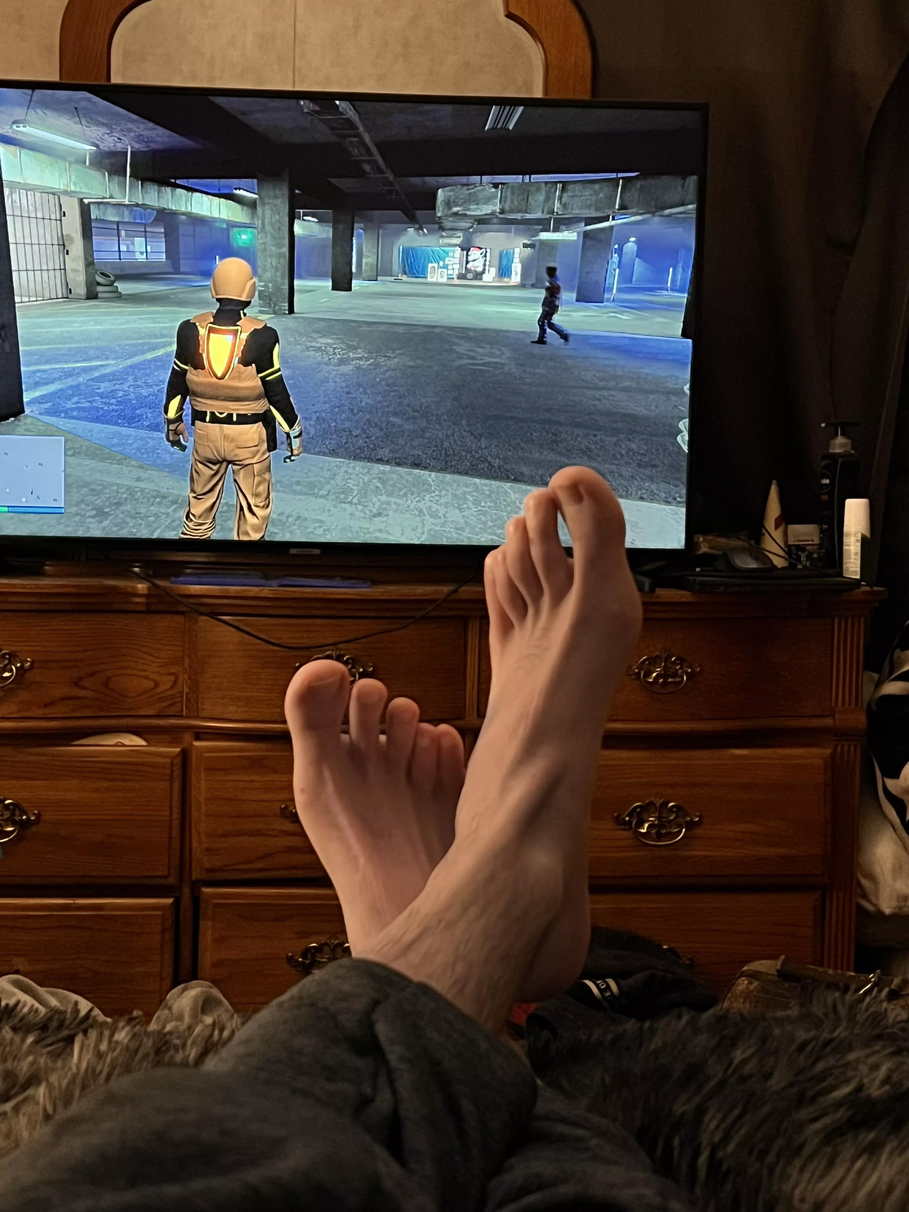 Anyone have a foot fetish?