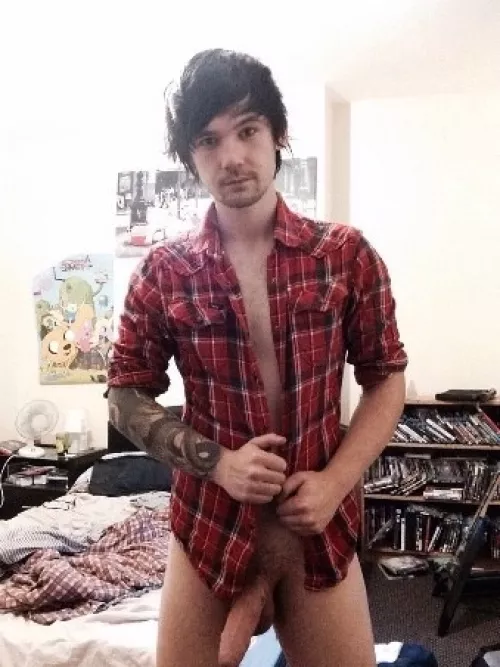 Forgive the messy room, I'll make you just as messy