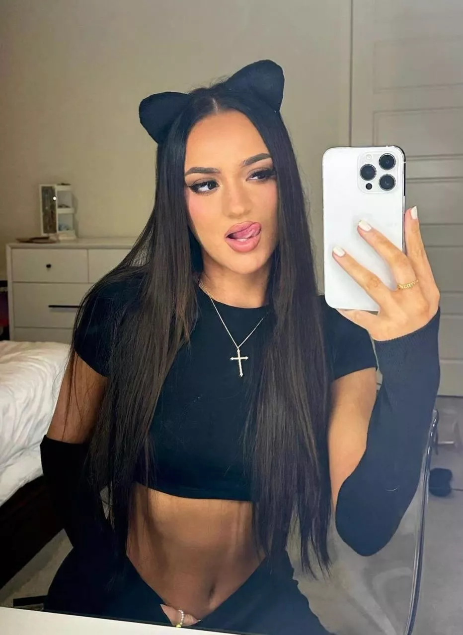 I wanna be your girl