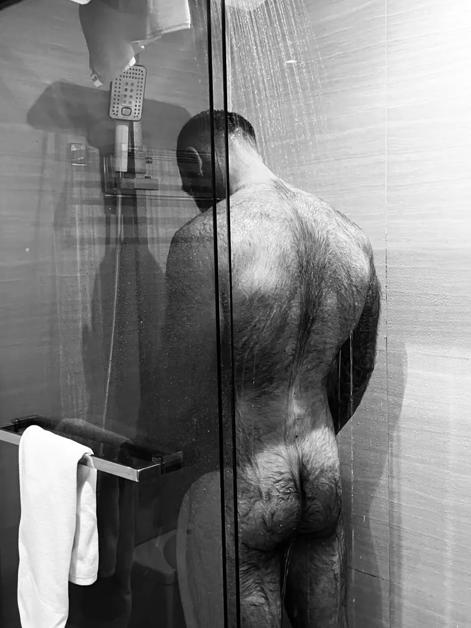 Is it Okay to post here? I’m a man and this is my hairy ass