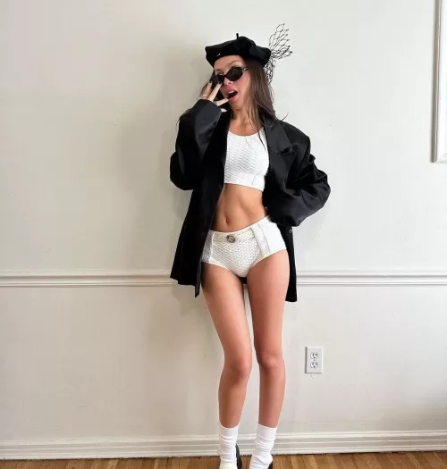 Olivia Rodrigo is driving me crazy right now!Make me goon to her please!