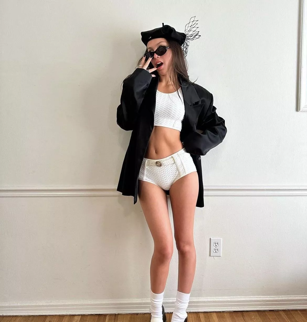 Olivia Rodrigo is driving me crazy right now!Make me goon to her please!