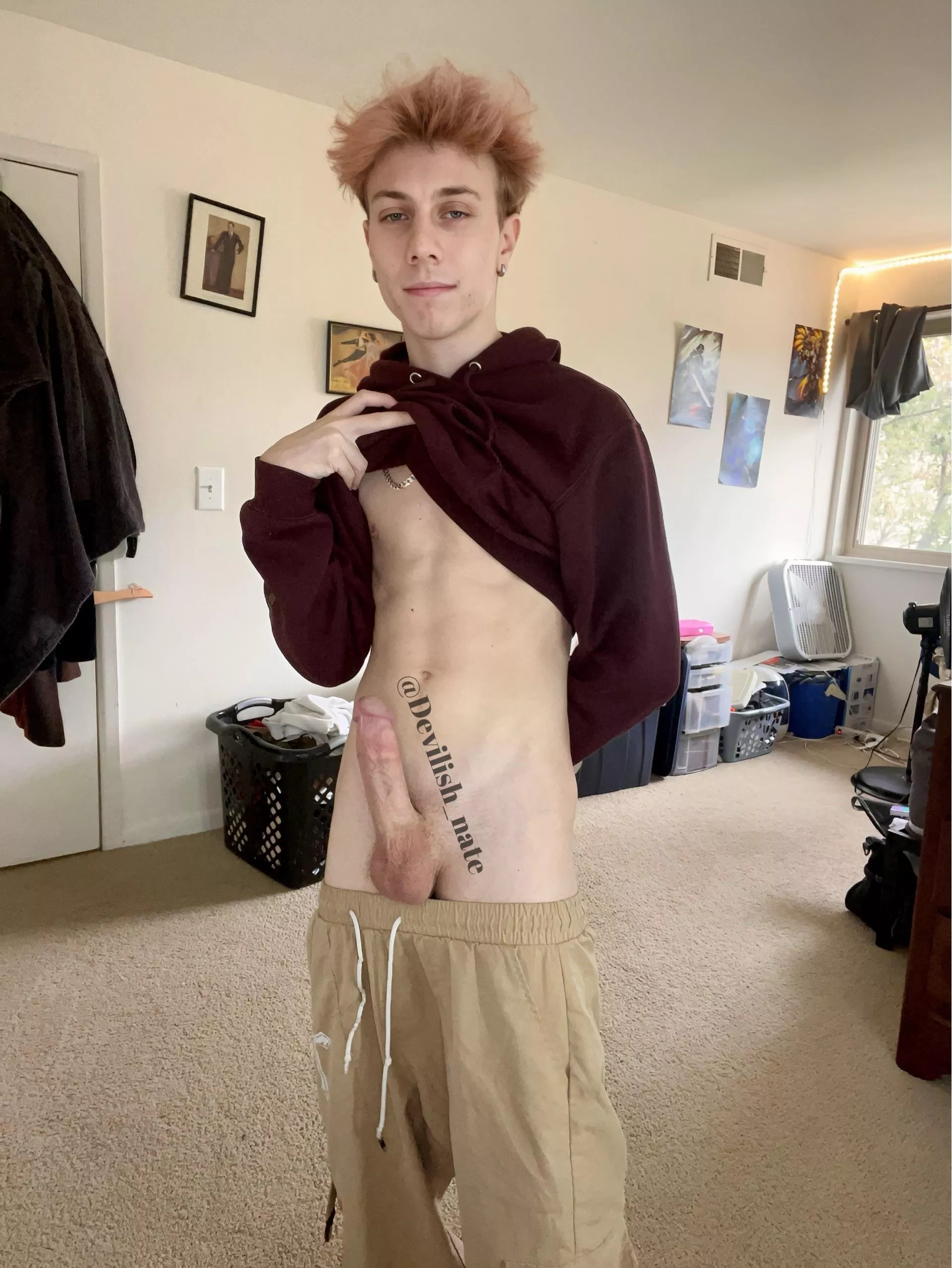 Wanna help me take my clothes off?